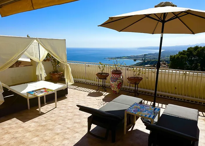 Villa Greta Hotel Rooms & Suites